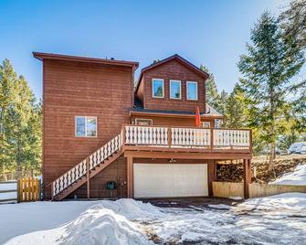 Woodland Park Chalet With Deck, Grill An - Woodland Park - Budova