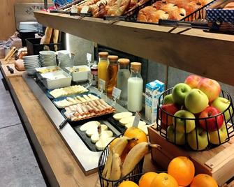 Ibis Budget Toulon Centre - Toulon - Spisestue