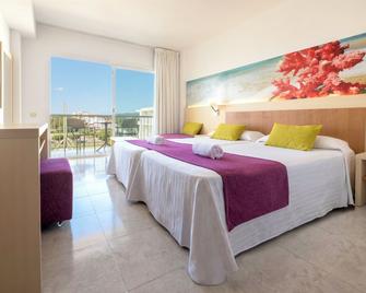 Moon Dreams Coral Beach Hotel - Santa Eulària des Riu - Bedroom