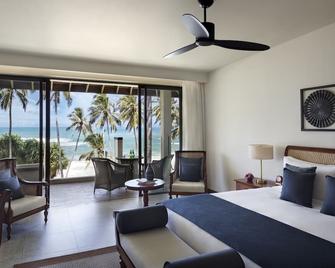Anantara Peace Haven Tangalle Resort - Tangalla - Bedroom