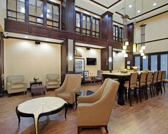 Hampton Inn & Suites Buffalo - Buffalo - Lounge