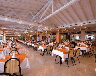 Carelta Beach Resort & Spa - Kemer - Nhà hàng