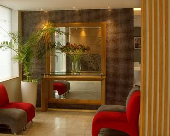 Hotel San Remo - Lima - Recepción