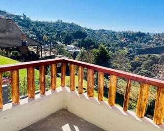 Chalé Vista Linda - Campos do Jordão - Balcon