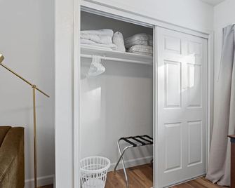 Serene Palmer Home Walk to Downtown and Riverfront! - Palmer - Servicio de la habitación