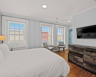 Modern Retreat in the Heart of Conway - Conway - Bedroom