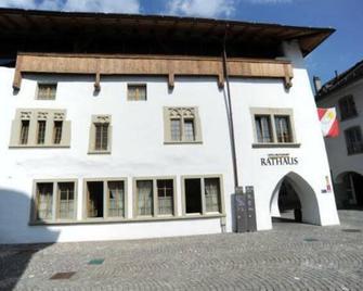 Hotel Restaurant Rathaus - Thun - Building