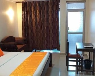 Kadz Hotel - Kireka - Habitación
