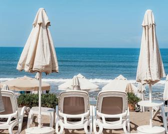 Ozlem Garden Hotel - Sida - Praia