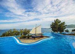 Amadria Park Camping Trogir - Apartments - Trogir - Pool