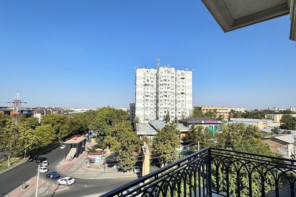 Garnet Hotel Tashkent