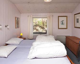 Modern Holiday Home in Henne With Sauna - Henne - Habitación