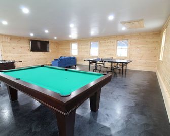 Matterhorns Hunter Lodge - Hunter