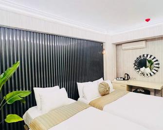 zebra otel buca - Buca - Habitación