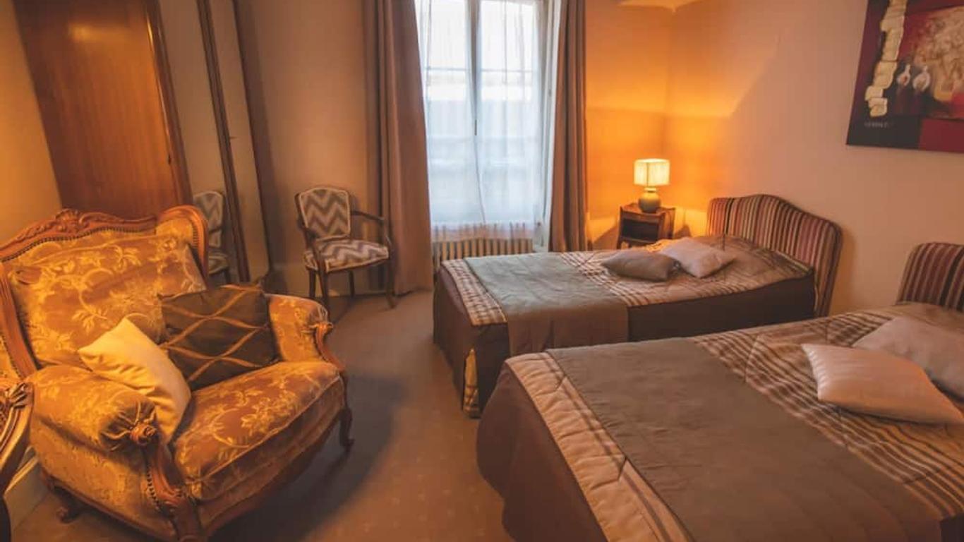 فندق دي لا بانيري دي فرانس