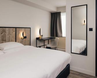 Hotel Au lit des ours - Han-sur-Lesse - Bedroom