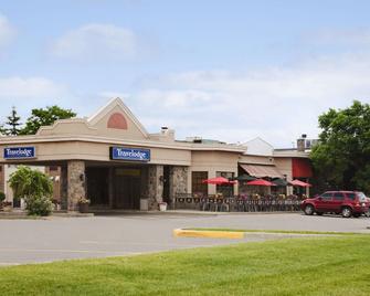 Travelodge by Wyndham Cambridge - Waterloo - Cambridge - Edificio