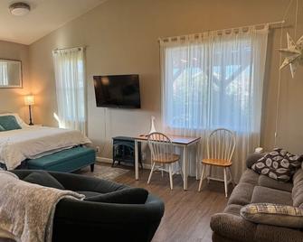 Emerald Lodge - Middletown - Sala de estar