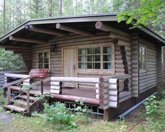 Enjoyable 1-bedroom cabin in Etelä-Karjala - Savitaipale - Patio