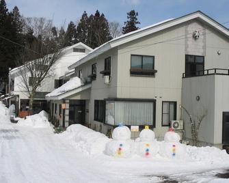 Stayful House Nakamachi - Hakuba - Toà nhà