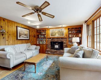 Herring Brook - Eastham - Olohuone