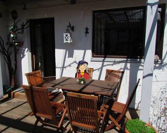 Haus Erle - Peiting - Innenhof