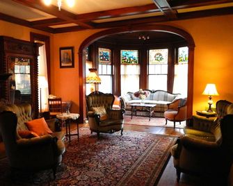 Black Swan Inn - Tilton - Lounge