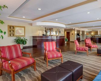 Comfort Suites Biloxi - Ocean Springs - בילוקסי - טרקלין