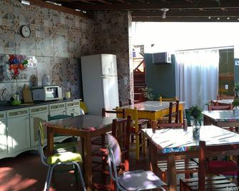 Joinville Hostel & Pousada - Joinville - Restaurant