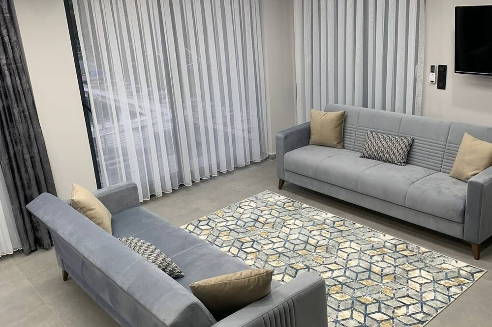Relax in Style – Private Villa With Pool, Garden & Bbq in Camyuva / Kemer - Camyuva - סלון