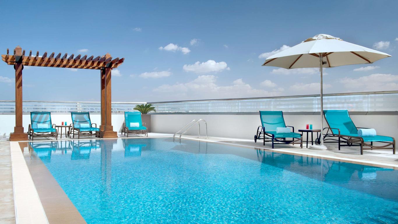 Hilton Garden Inn Dubai Deira