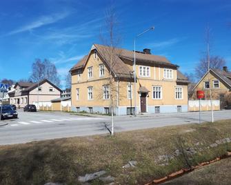 Firsthome Guesthouse - Jakobstad - Gebäude