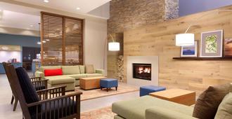 Country Inn & Suites By Radisson, Bloomington Moa - Bloomington - Living room