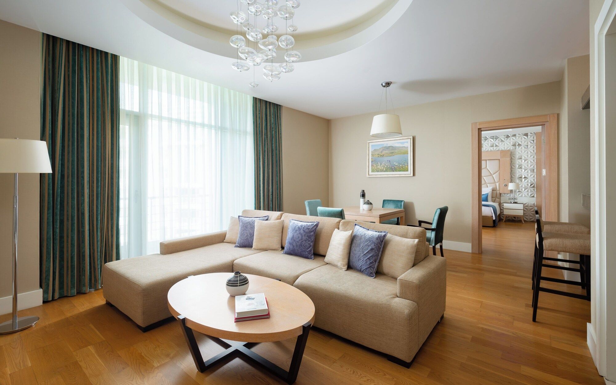 Badamdar Hotel and Residences - Baku - Living room