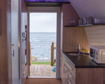 Door to the Shore - Seafront Cottages - Фрейзербург - Кухня