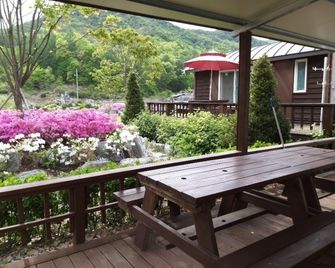 Sangjoo munjangdae healing house - Sangju - Balcony