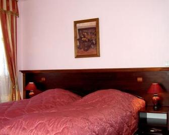 Cherepaha Hotel - Kaliningrad - Kamar Tidur