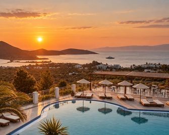 Elounda Residence Resort & Waterpark - Elounda - Piscine