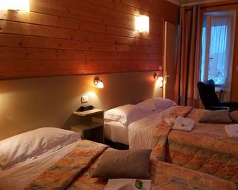 Logis Hotel les Carillons - Cransac