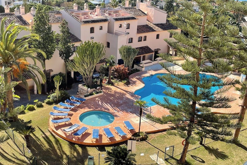 Apartamentos El Toro - Marbella