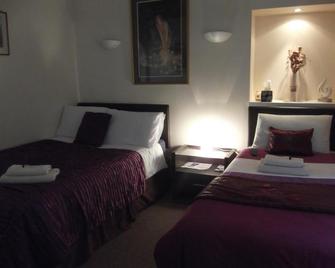 Teviotside Guest House - Hawick - Bedroom