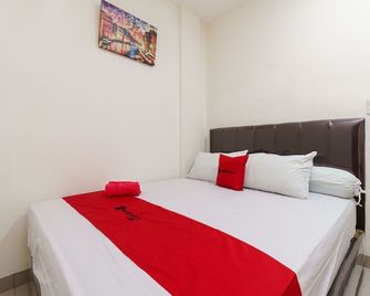 RedDoorz Syariah near Universitas Serambi Mekkah - Banda Aceh - Ložnice