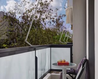 Athens Project Luxury Apartments - Athen - Balkon