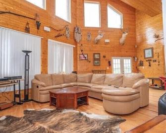Waterfront Cabin - Newton - Sala de estar