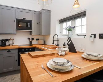 The Snug at Pickelden Farmhouse - Canterbury - Keuken