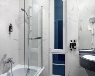 Astoria Hotel - Prague - Bathroom