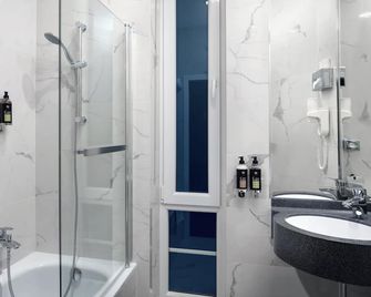 Astoria Hotel - Prague - Bathroom