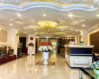 Royal Dalat Hotel - דה לאט - לובי