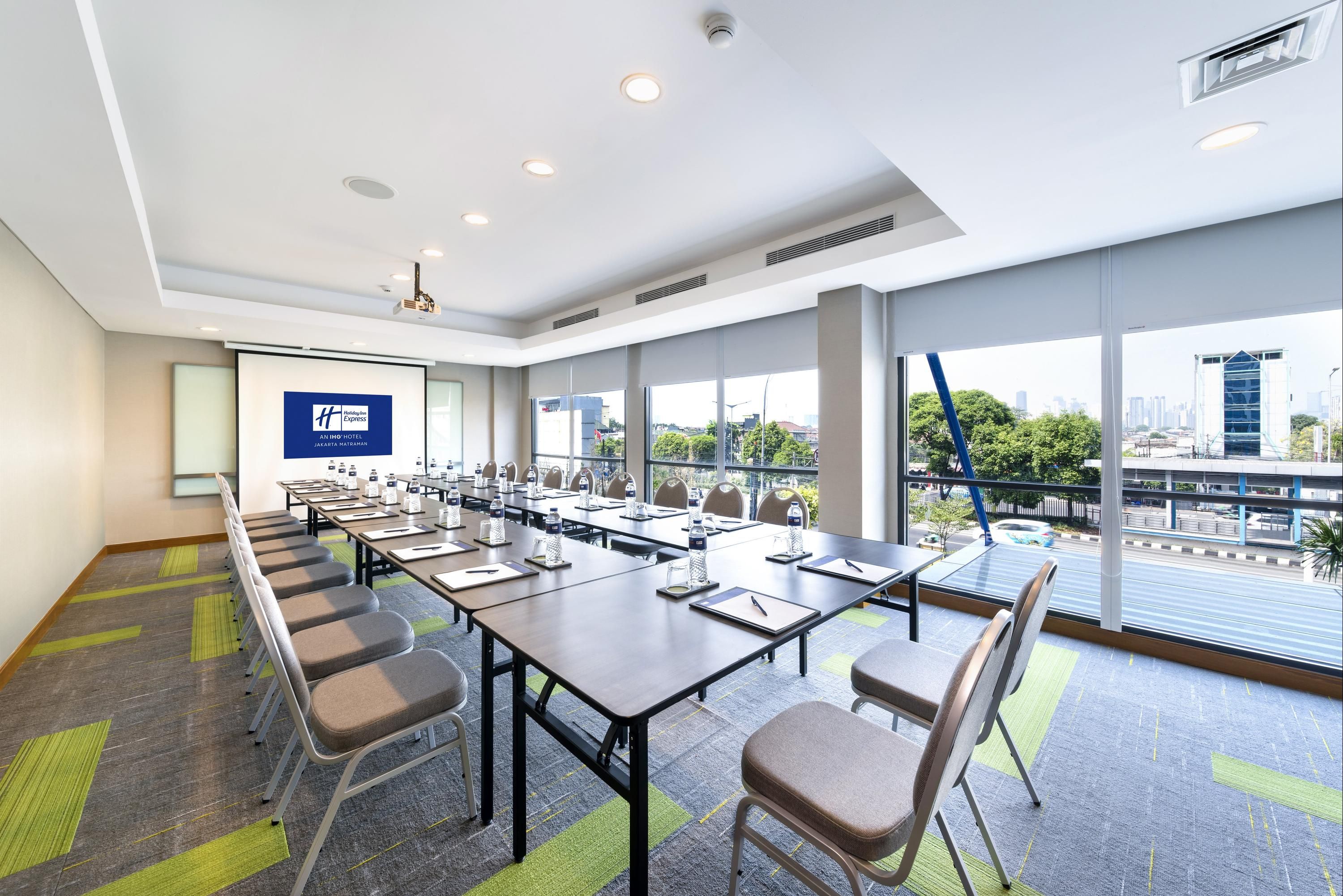 Holiday Inn Express Jakarta Menteng by IHG thumbnail 2
