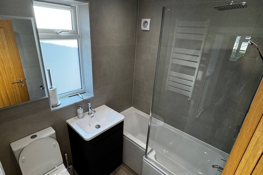 Amora Stays - Buckingham - Badkamer
